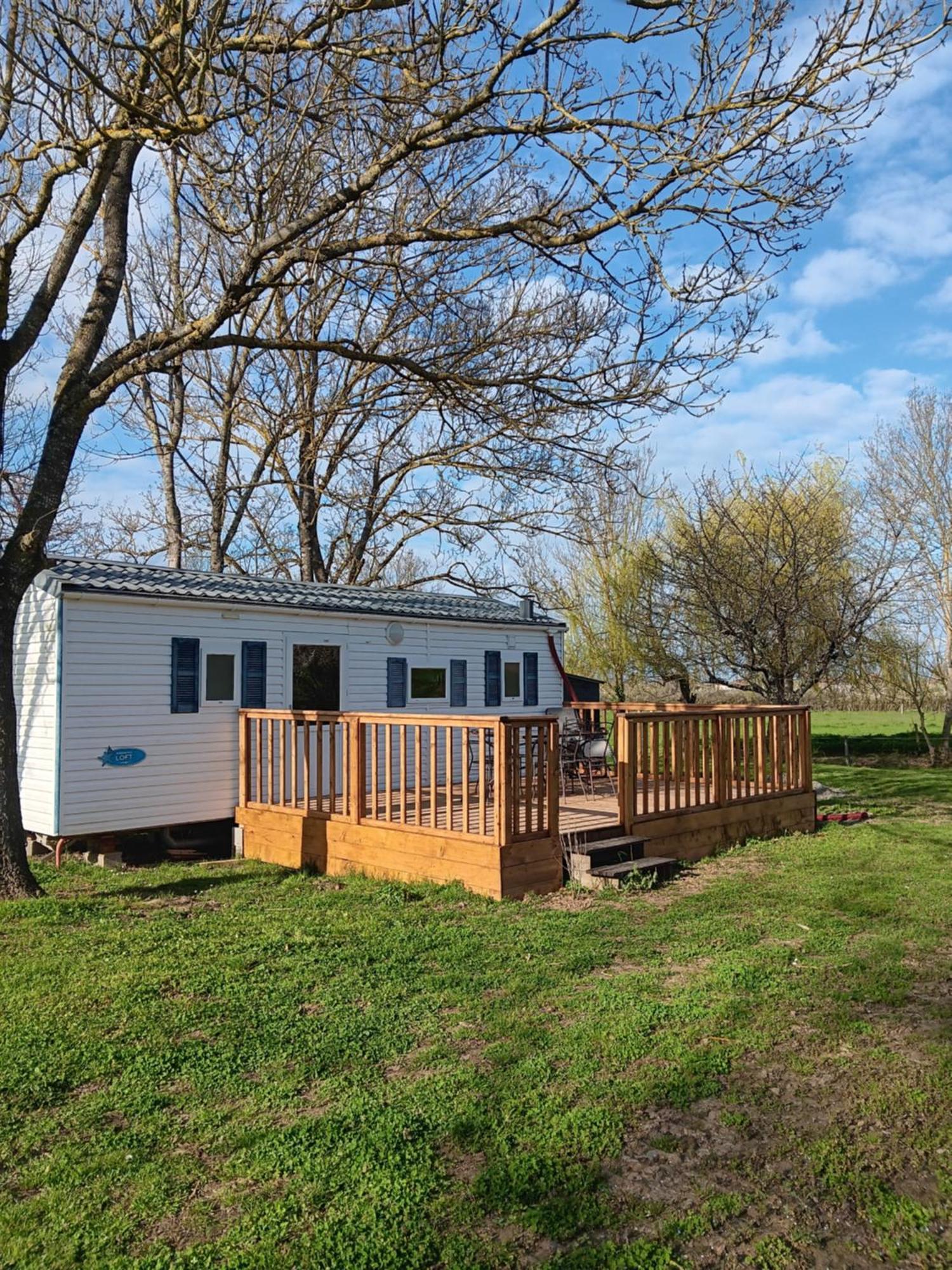 Hébergement de vacances Mobilhome Cosy Au Calme De La Campagne